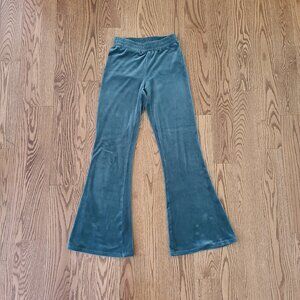 Hollister Ultra High Rise Velour Velvet Flare Pants -- XS